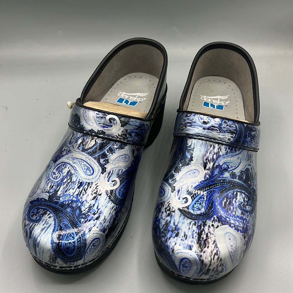 Dansko‎ LT clogs